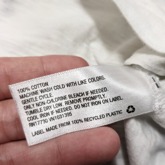 Universal Thread Tie Dye V-neck T-shirts Bundle - Picture 5 of 12